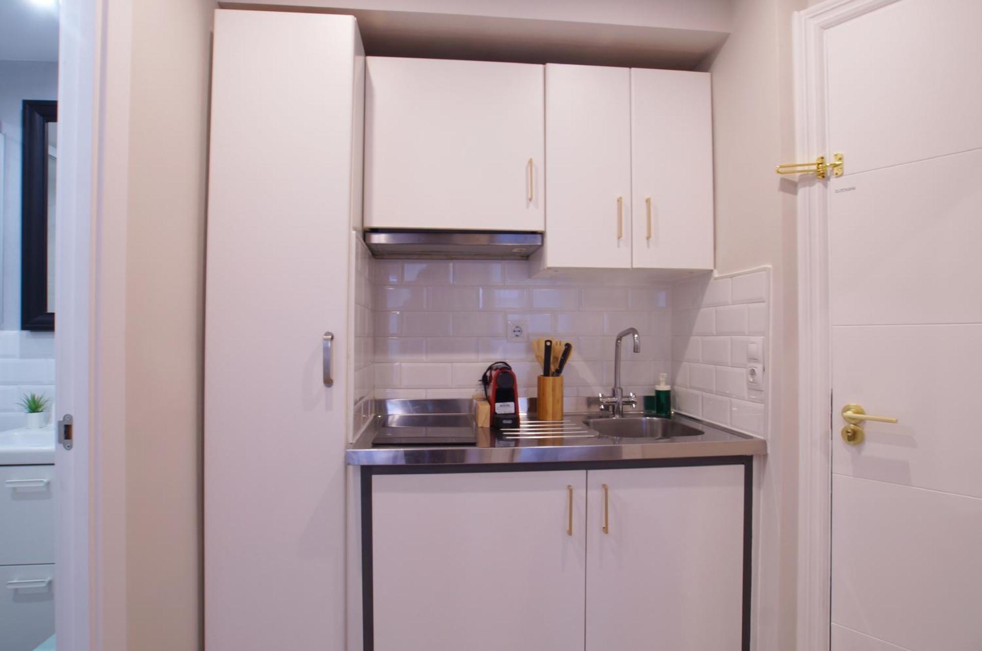 Budget Beach Studio 14 Калондж Екстериор снимка